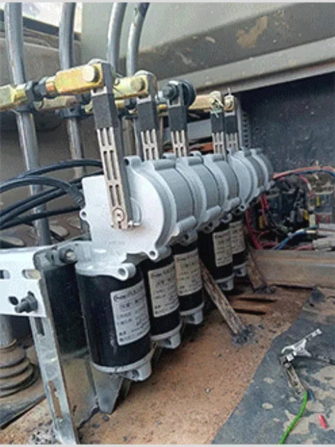 12-24V Hydraulic Valve with 6 Joystick Weightlifting Functions: Truck Crane Remote Control