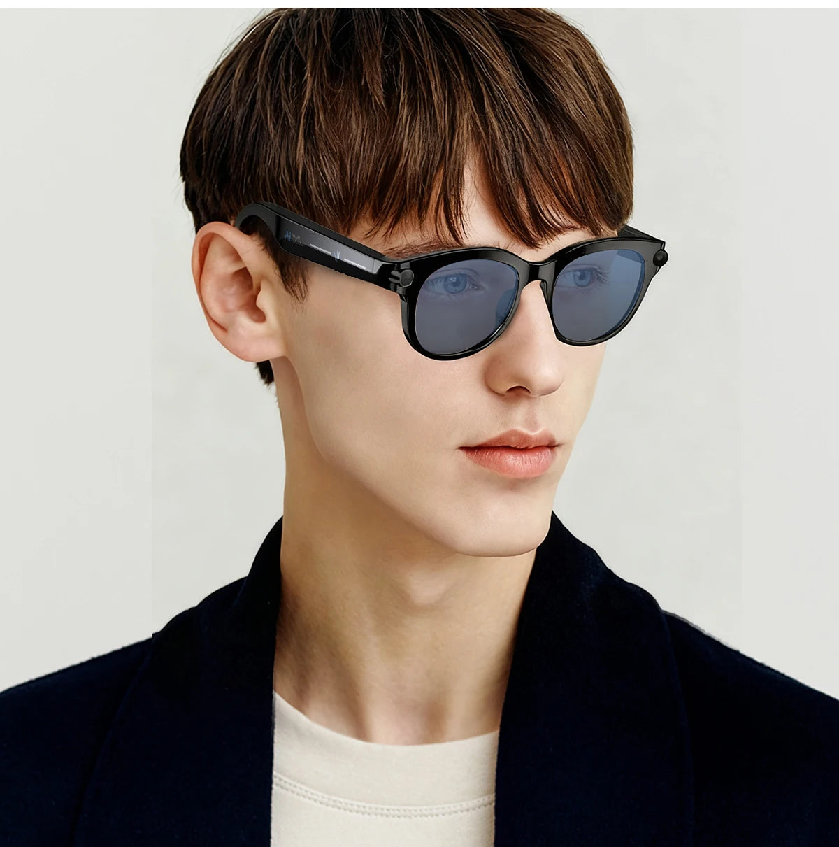 2026 AI Smart Glasses 200W HD Camera 1080P Translation AI Voice Assistant Music Playback LED Flashlight Men Women Smart Glasses